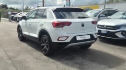 
										Volkswagen T-ROC TSI LIFE 2023 completo									