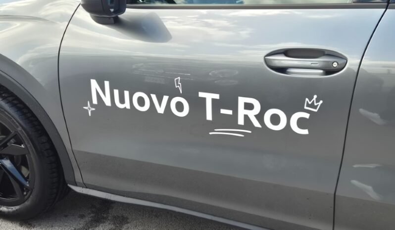 
								Volkswagen T-ROC ACT DSG STYLE 2026 completo									