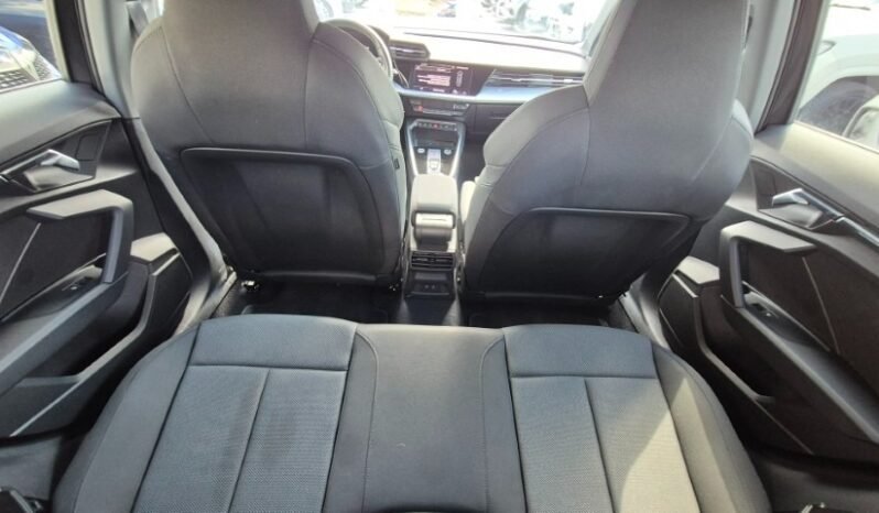 
								Audi A3 SPB 35 TDI S-LINE 2024 completo									