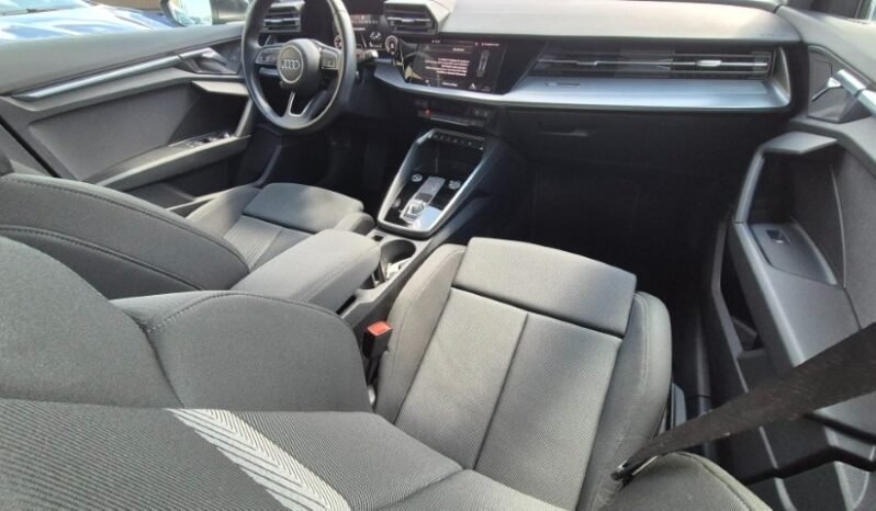 
								Audi A3 SPB 35 TDI S-LINE 2024 completo									