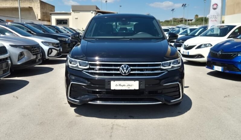 
								Volkswagen TIGUAN TDI DSG R-LINE 2023 completo									