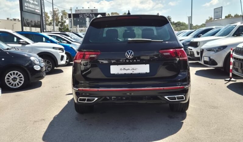 
								Volkswagen TIGUAN TDI DSG R-LINE 2023 completo									
