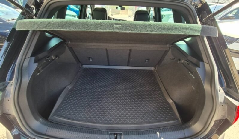 
								Volkswagen TIGUAN TDI DSG R-LINE 2023 completo									