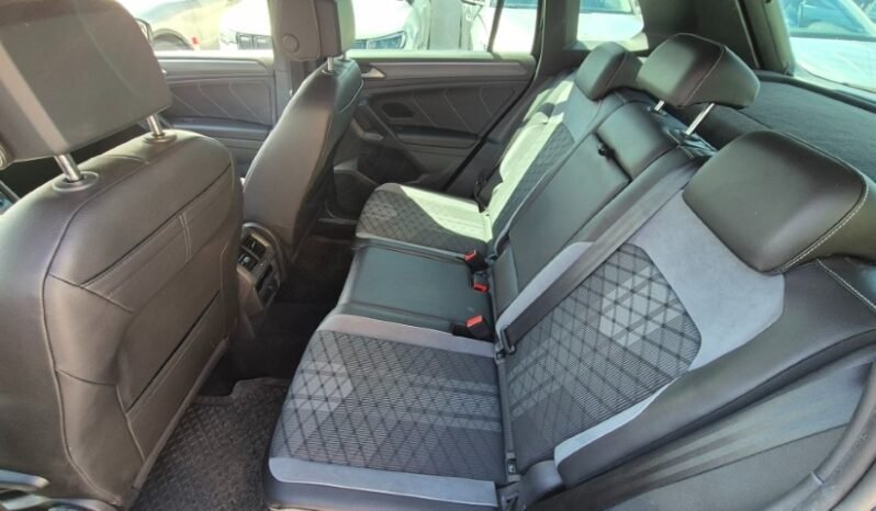 
								Volkswagen TIGUAN TDI DSG R-LINE 2023 completo									