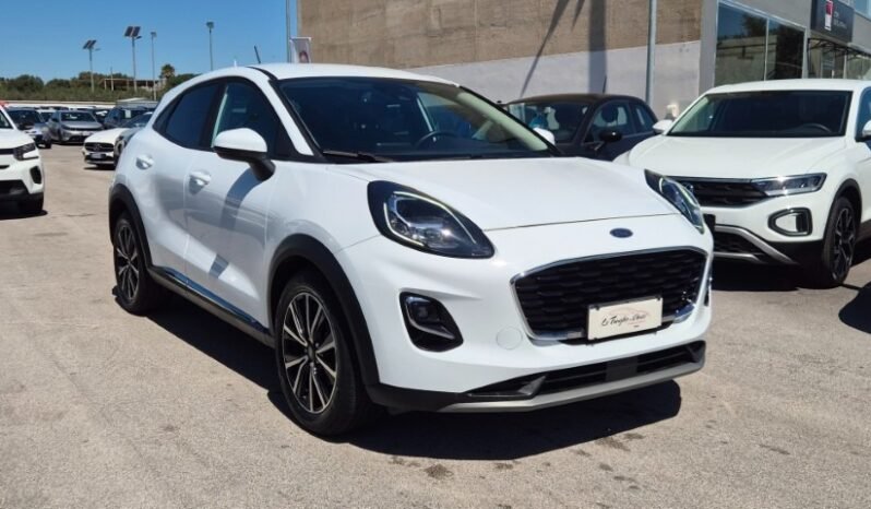 
								Ford PUMA ECOBOOST HYBRID TITANIUM 2021 completo									