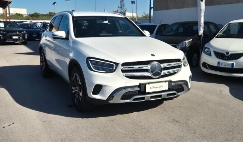 
								Mercedes GLC 200D 4 MATIC EXECUTIVE 2020 completo									