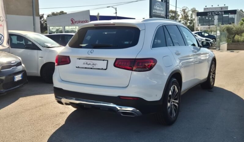 
								Mercedes GLC 200D 4 MATIC EXECUTIVE 2020 completo									