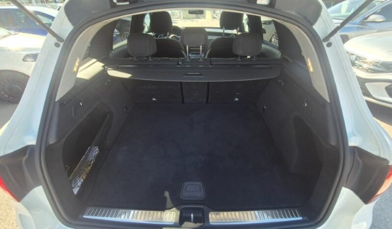 
								Mercedes GLC 200D 4 MATIC EXECUTIVE 2020 completo									