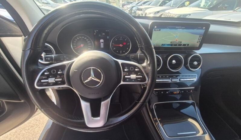 
								Mercedes GLC 200D 4 MATIC EXECUTIVE 2020 completo									