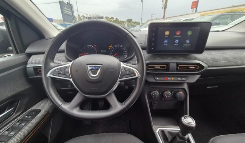 
								Dacia SANDERO STEPWAY TCE COMFORT 2022 completo									