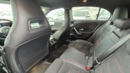 
										Mercedes A 200 D PREMIUM (AMG) 2019 completo									