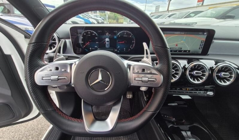 
								Mercedes A 200 D PREMIUM (AMG) 2019 completo									