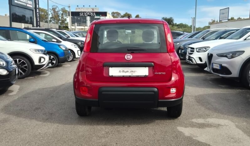 
								Fiat panda HYBRID 2024 completo									