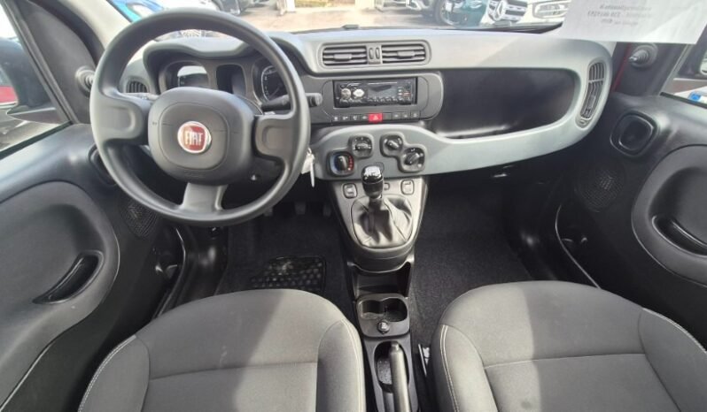 
								Fiat panda HYBRID 2024 completo									