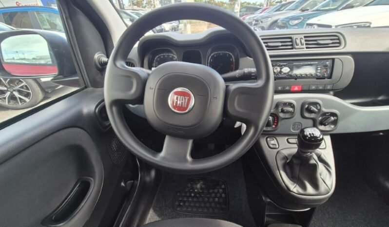 
								Fiat panda HYBRID 2024 completo									