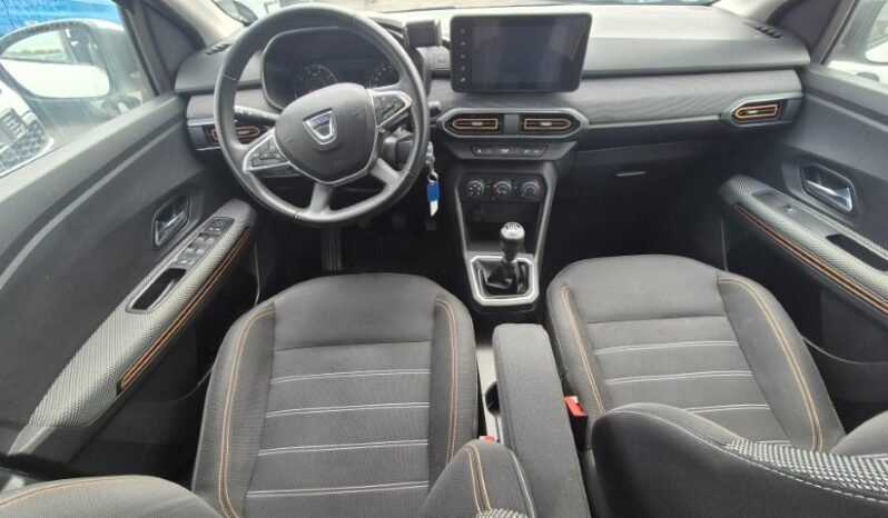 
								Dacia SANDERO STEPWAY TCE ECO-G COMFORT 2022 completo									