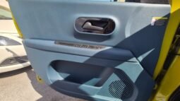 
										Fiat GRANDE PANDA HYBRID LA PRIMA 2025 completo									