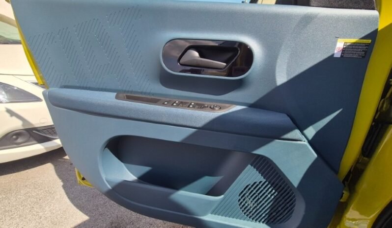 
								Fiat GRANDE PANDA HYBRID LA PRIMA 2025 completo									