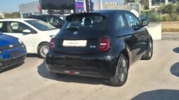 
										Fiat 500 ICON BERLINA 42KWH 2021 completo									