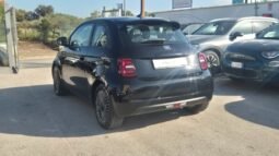 
										Fiat 500 ICON BERLINA 42KWH 2021 completo									