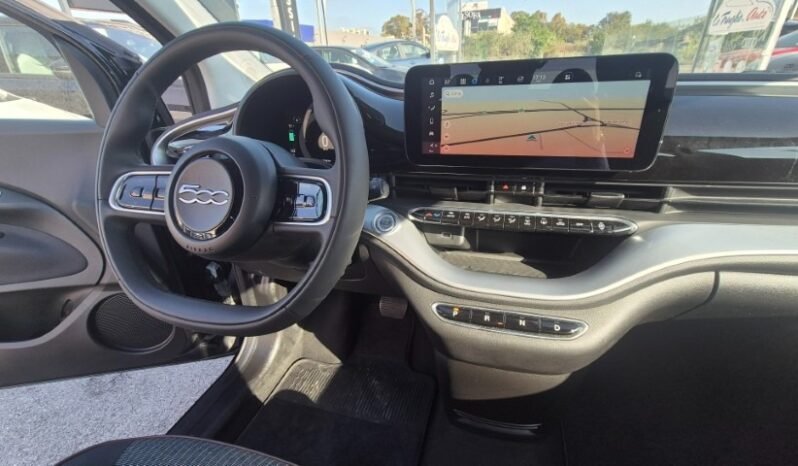 
								Fiat 500 ICON BERLINA 42KWH 2021 completo									