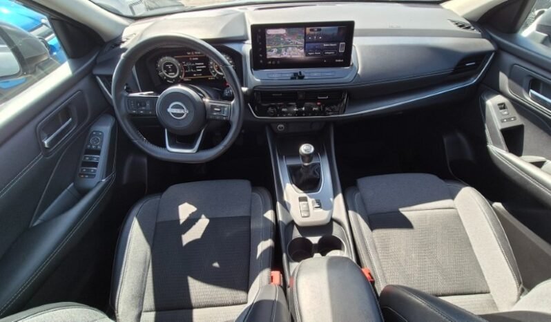 
								Nissan qashqai MHEV N-CONNECTA 2025 completo									