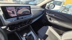 
										Nissan qashqai MHEV N-CONNECTA 2025 completo									