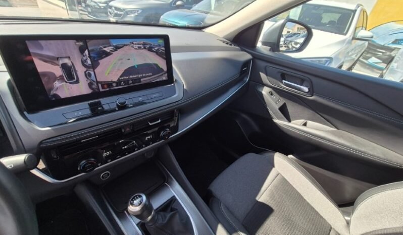 
								Nissan qashqai MHEV N-CONNECTA 2025 completo									