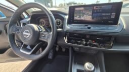 
										Nissan qashqai MHEV N-CONNECTA 2025 completo									