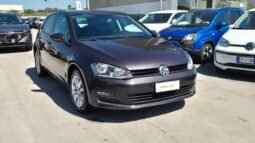 
										Volkswagen GOLF VII TDI LOUNGE 2015 completo									