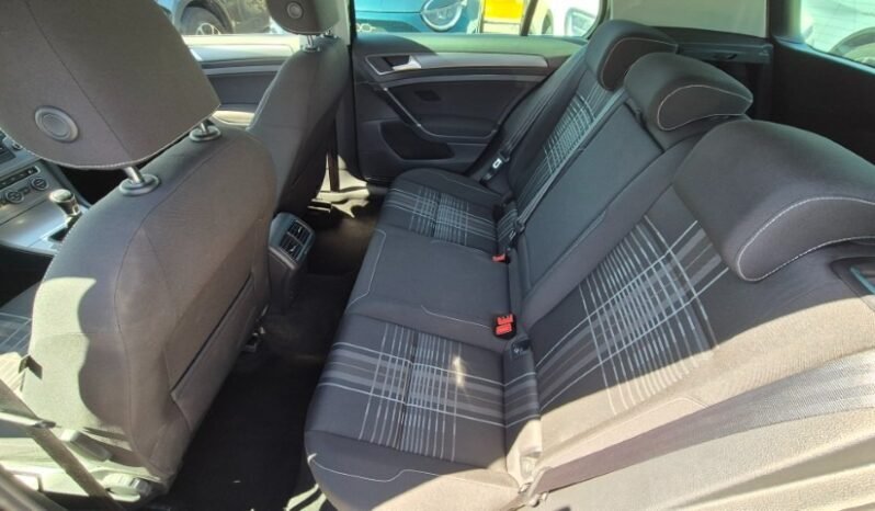 
								Volkswagen GOLF VII TDI LOUNGE 2015 completo									