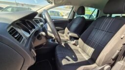 
										Volkswagen GOLF VII TDI LOUNGE 2015 completo									