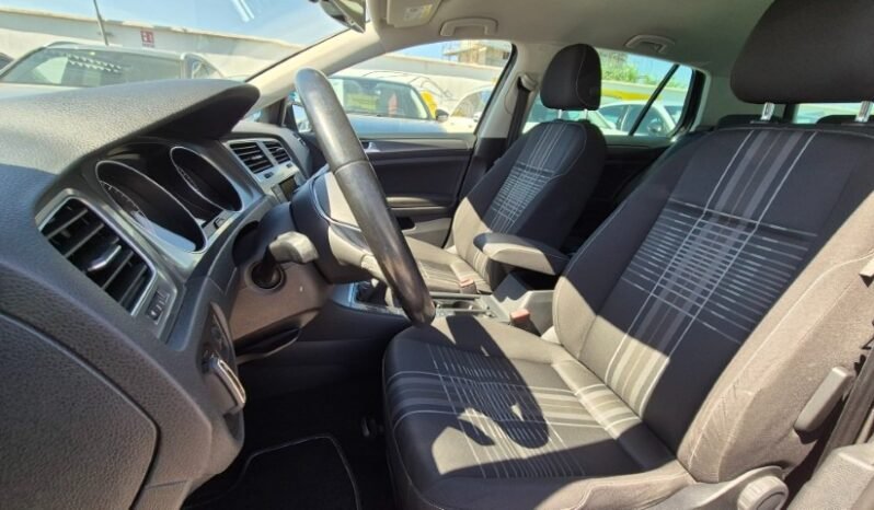 
								Volkswagen GOLF VII TDI LOUNGE 2015 completo									