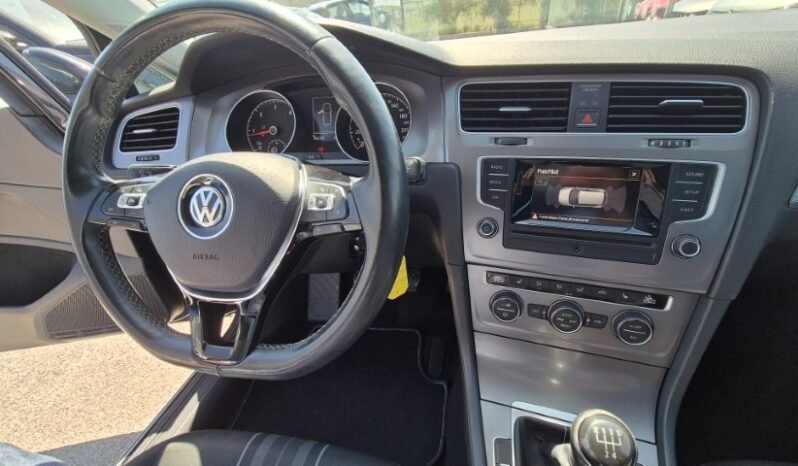 
								Volkswagen GOLF VII TDI LOUNGE 2015 completo									