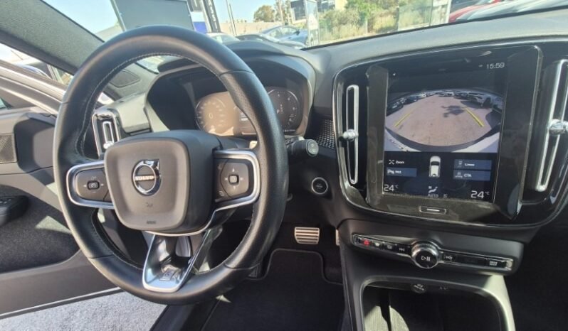 
								VOLVO XC40 D3 GEARTRONIC R-DESIGN 2019 completo									