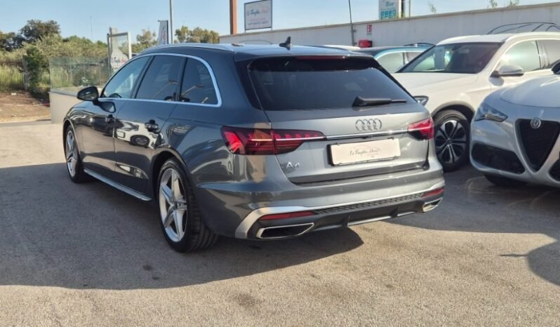 
								Audi A4 AVANT 35 TDI S-TRONIC S-LINE 2022 completo									