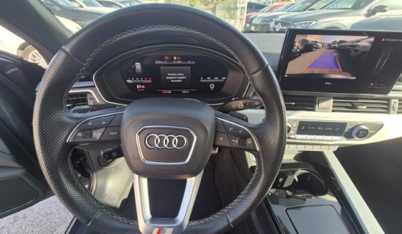 
								Audi A4 AVANT 35 TDI S-TRONIC S-LINE 2022 completo									