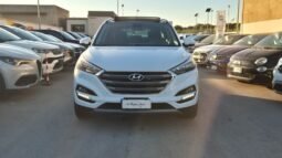 
										Hyundai TUCSON 4WD AUT. X-POSSIBLE TETTO APRIBILE 2017 completo									