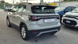 
										Volkswagen T-CROSS TSI LIFE 2023 completo									