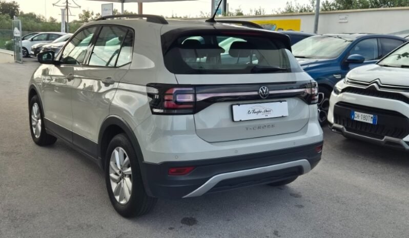 
								Volkswagen T-CROSS TSI LIFE 2023 completo									
