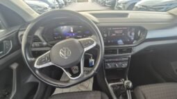 
										Volkswagen T-CROSS TSI LIFE 2023 completo									