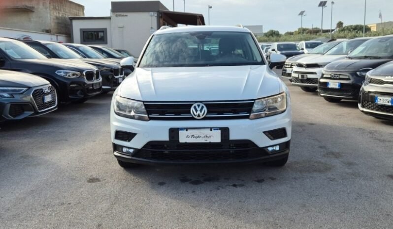 
								Volkswagen TIGUAN TDI DSG 2018 completo									