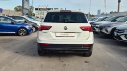 
										Volkswagen TIGUAN TDI DSG 2018 completo									
