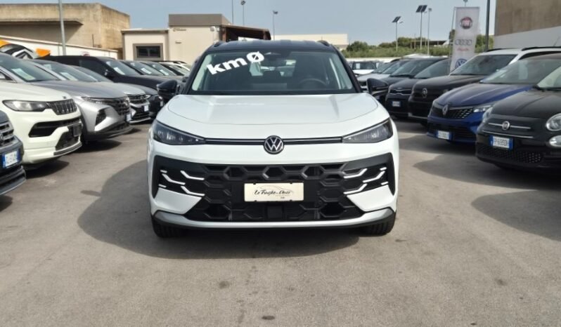
								Volkswagen T-ROC ACT DSG LIFE 2026 completo									