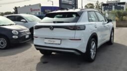 
										Volkswagen T-ROC ACT DSG LIFE 2026 completo									