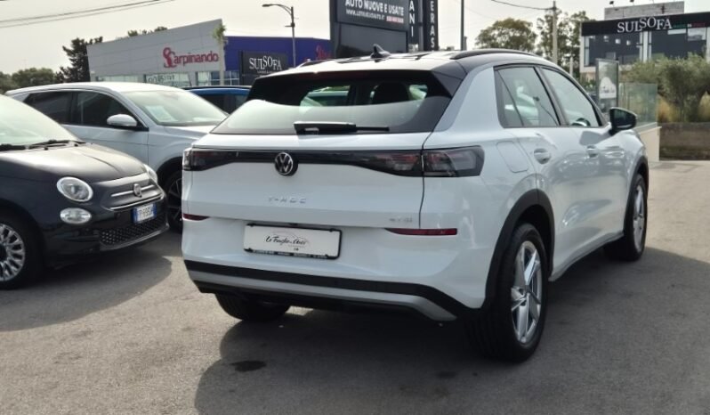 
								Volkswagen T-ROC ACT DSG LIFE 2026 completo									