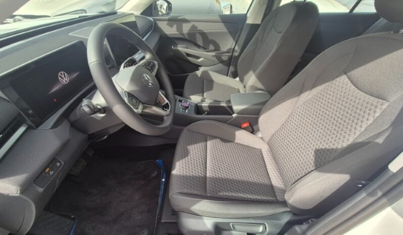 
								Volkswagen T-ROC ACT DSG LIFE 2026 completo									