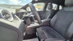 
										Mercedes GLA 200D PREMIUM (AMG) 2024 completo									