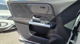 
										Mercedes GLA 200D PREMIUM (AMG) 2024 completo									
