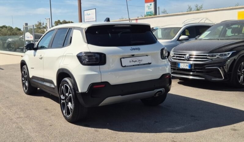 
								Jeep AVENGER TURBO SUMMIT 2024 completo									